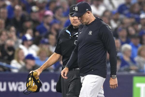 New york yankees coach wallet on sale